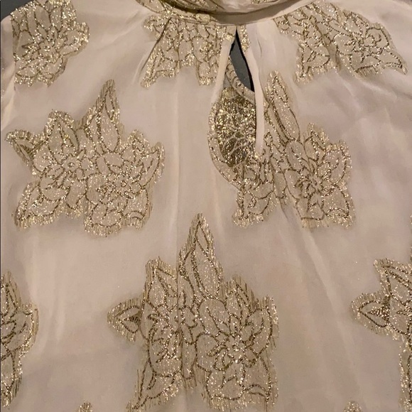 Miss Selfridge White Keyhole Shimmery Top - Picture 3 of 4